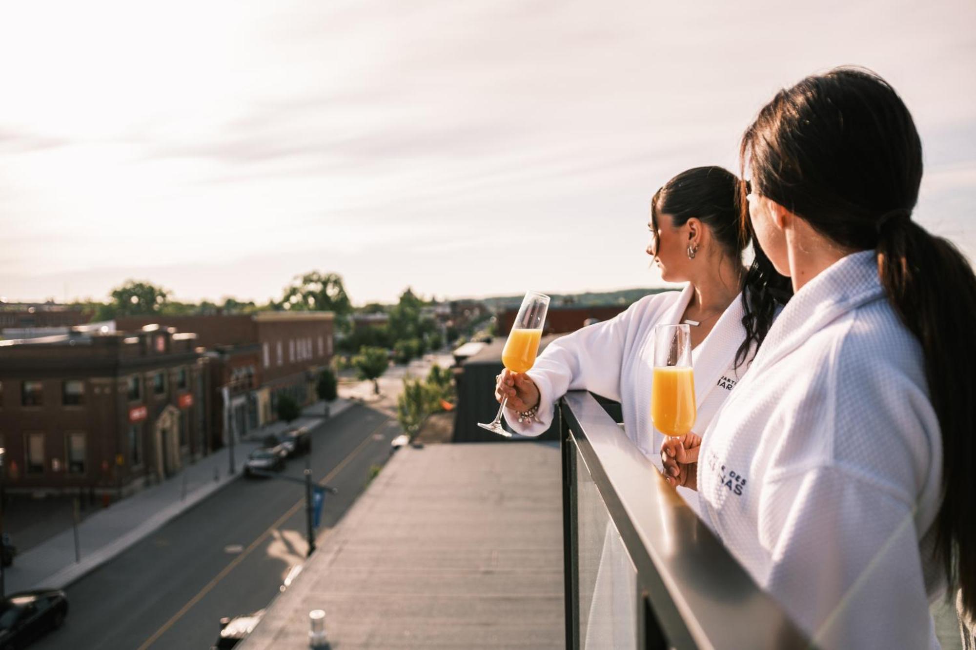 Hotel - Experience - Quartier Des Marinas Magog Zewnętrze zdjęcie